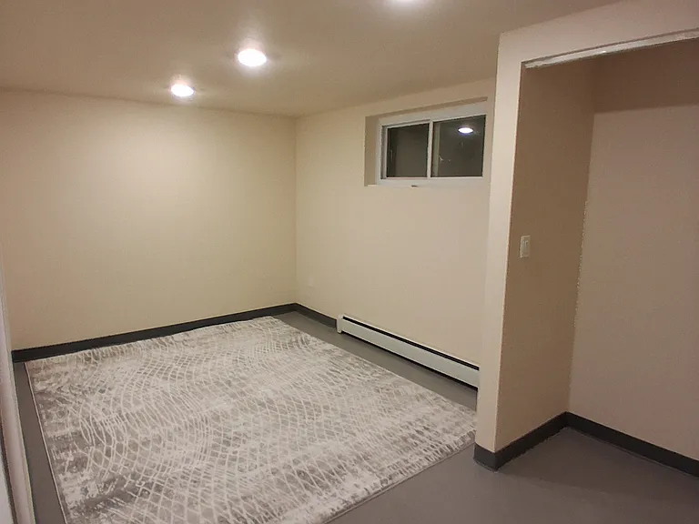 740 Toedtli Dr — Photo 8