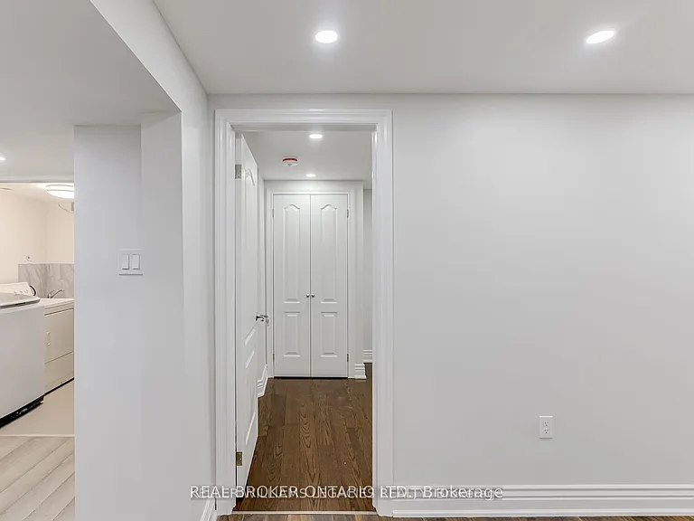 47 Rotary Dr — Photo 35