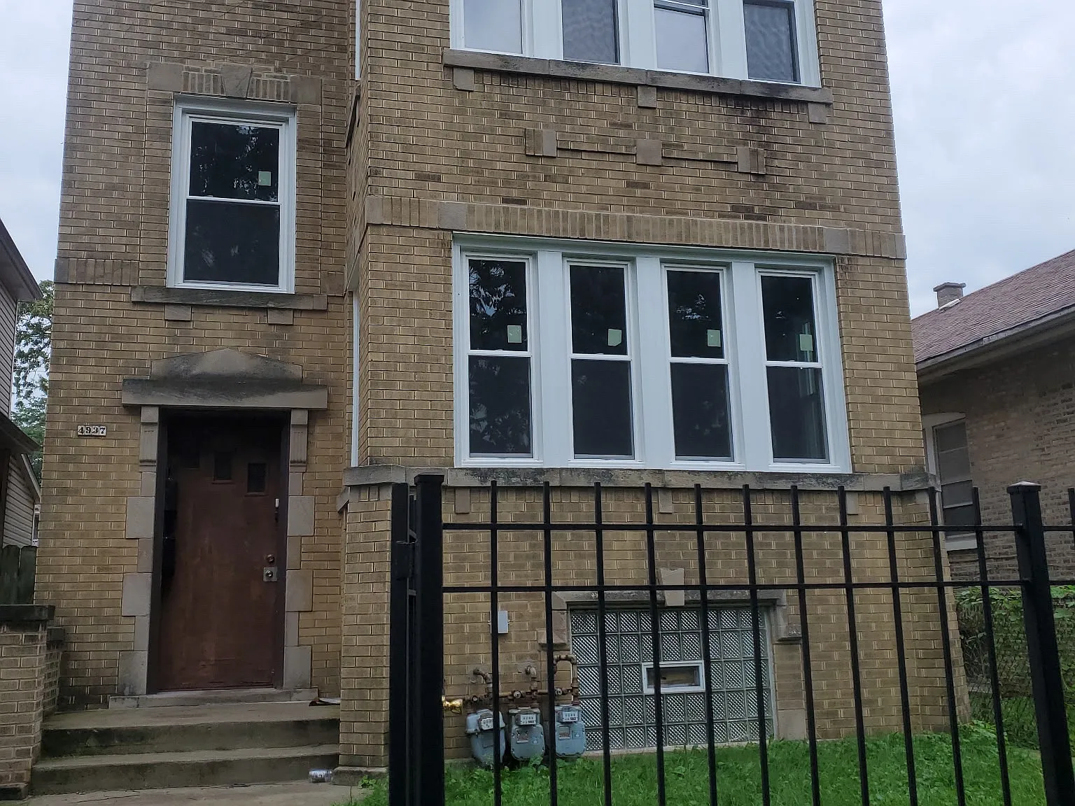 2 bed, $1,600 — Photo 2