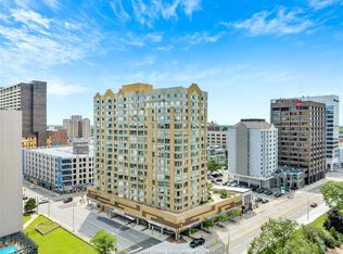 75 Riverside Dr E #1005, Windsor, ON N9A7C4