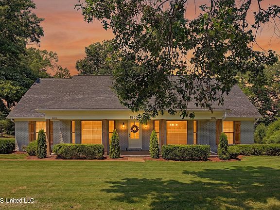 5th image of 1835 Tara Dr