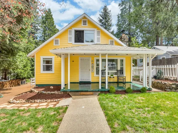 2899 Fir Dr, Pollock Pines, CA 95726