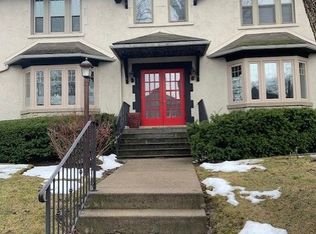 1 Killarney Rd #2, Toronto, ON M5P 1L7