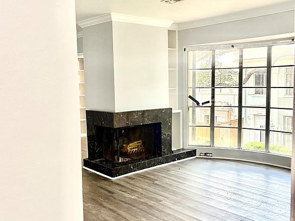 4th image of 2595 Marilee Ln APT 6