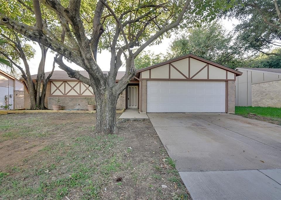 1st image of 5400 Windy Meadow Dr