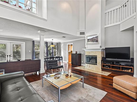 5th image of 7428 Somerset Shores Ct