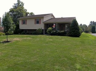 309 School Ln, Mount Joy, PA 17552
