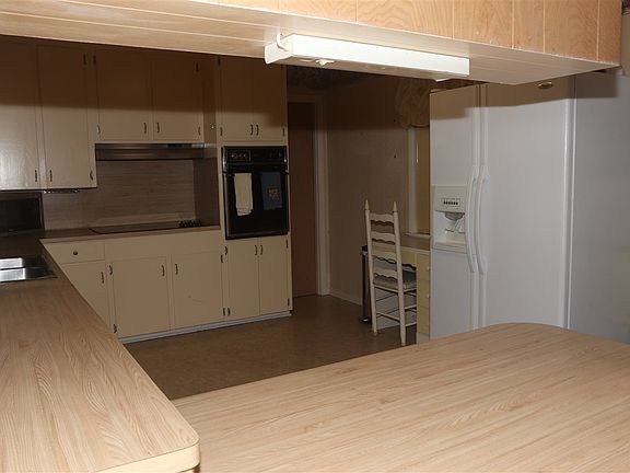 3rd image of 603 E Lynnwood Ln
