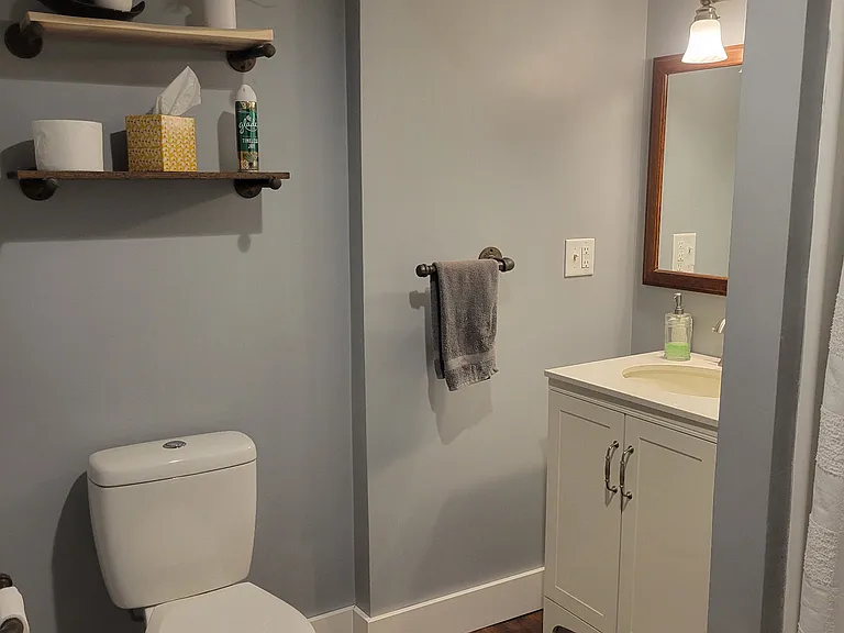 2933 Sumner St #1 — Photo 15