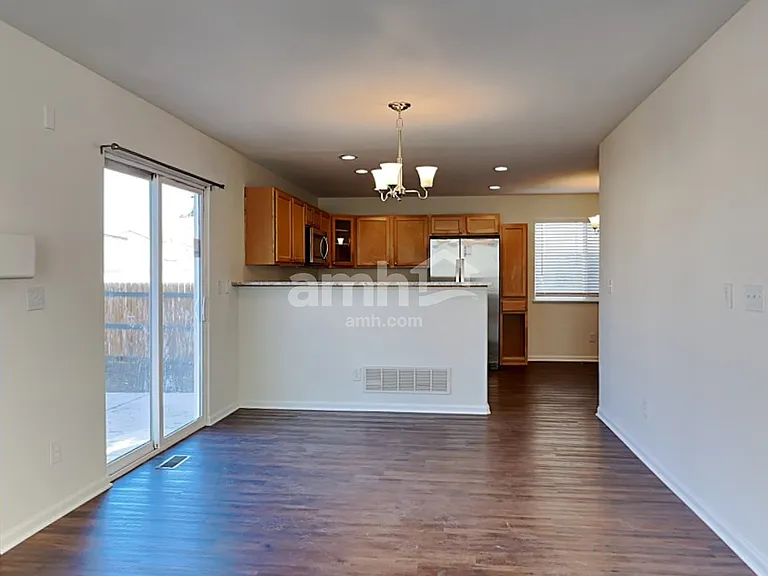485 Winebrook Way — Photo 5