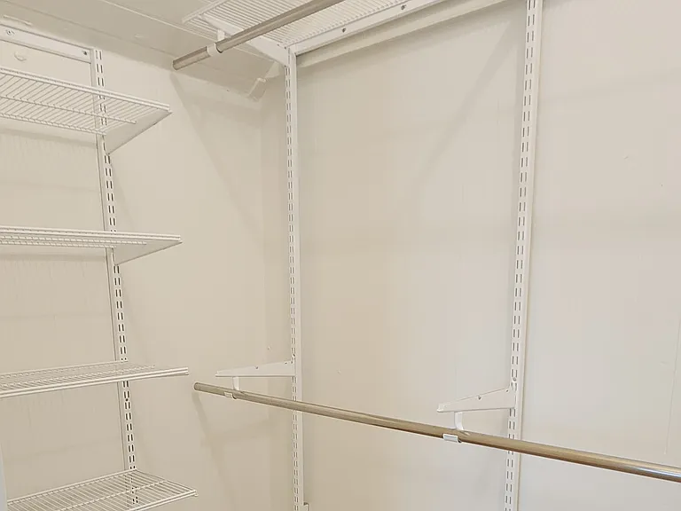 Walk-in closet