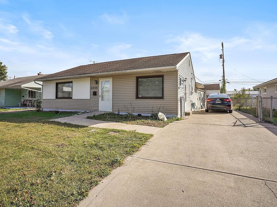 1st image of 2233 Barry Dr