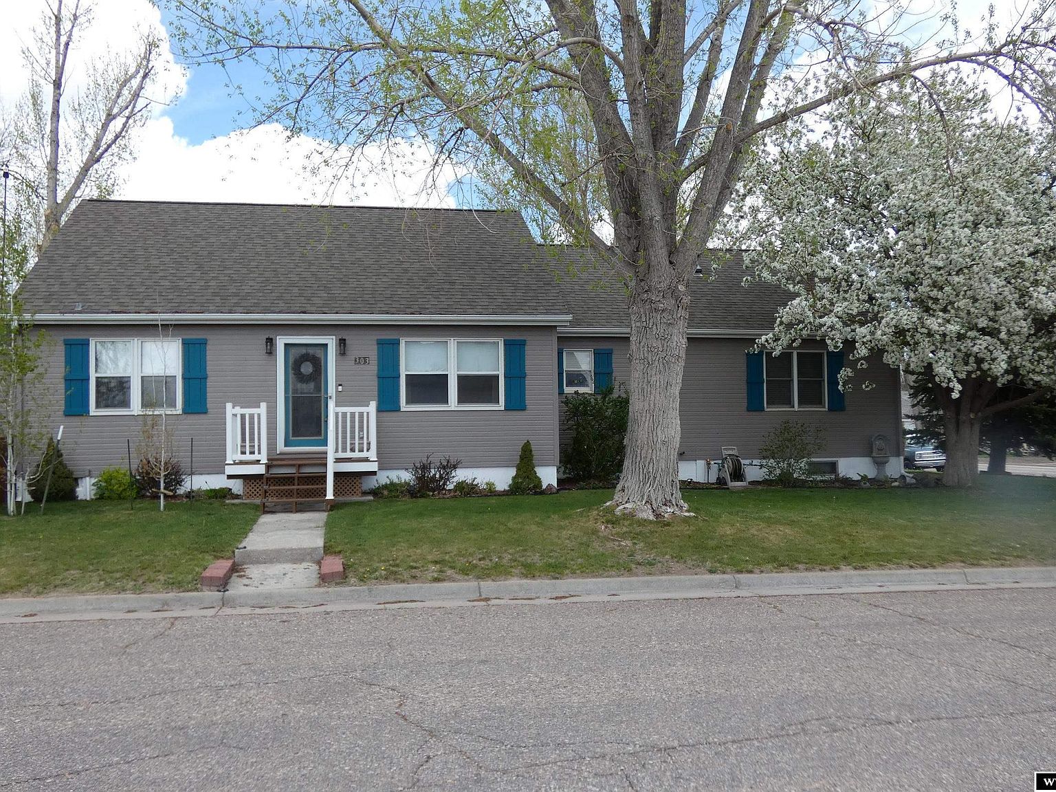 303 W Ontario St, Guernsey, WY 82214 MLS 20234258 Zillow