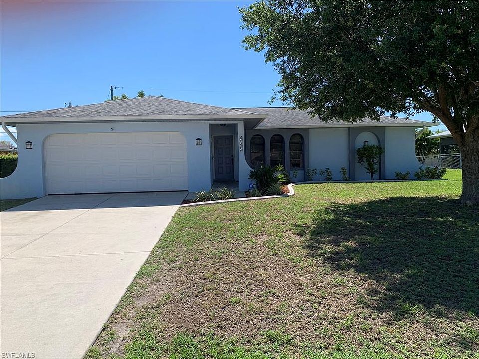 1st image of 230 NE 17th Pl