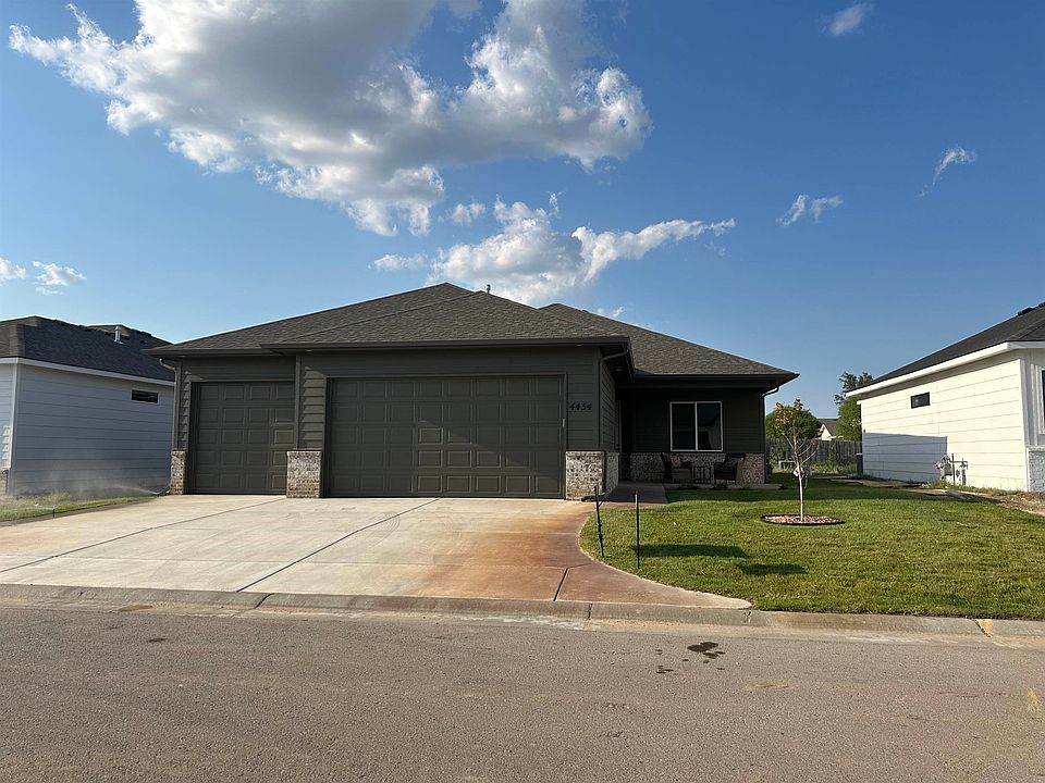 1st image of 4434 N Sunny Cir