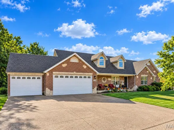 976 Brownsmill Rd, Elsberry, MO 63343