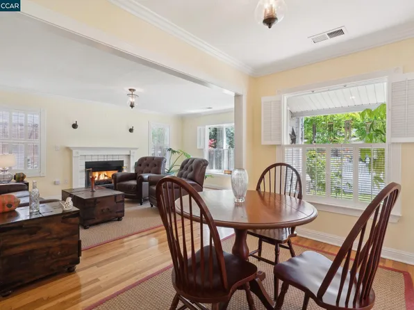 321 F St, Martinez, CA 94553