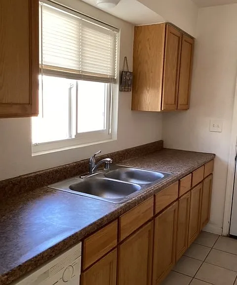 44257 Beech Ave — Photo 4