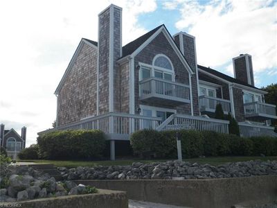 5523 Nantucket Dr, Port Clinton, OH, 43452