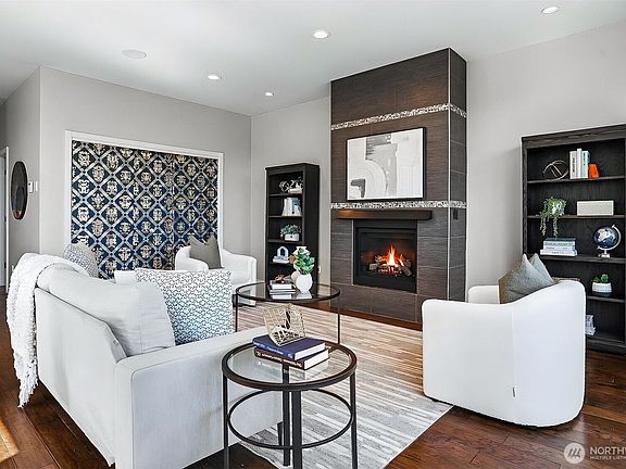 5th image of 5126 S Othello Street