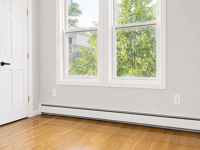 68 Sunnyside Ave #2 — Photo 4