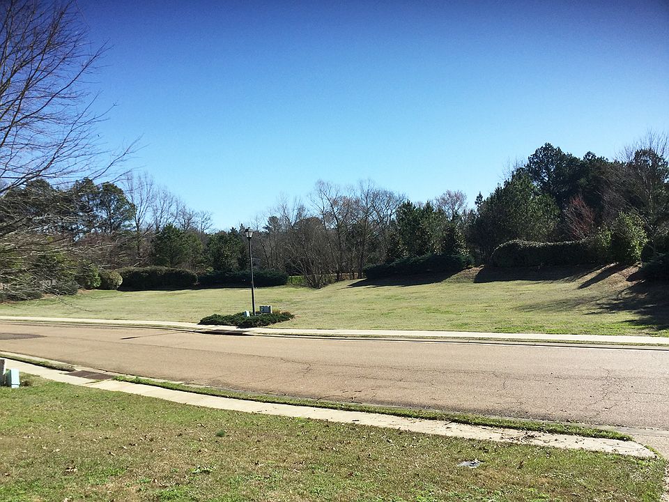 2nd image of 727 45th Pl