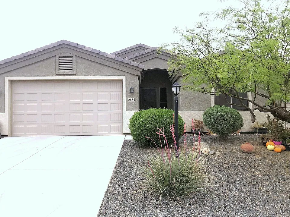 2635 E Punta Vis