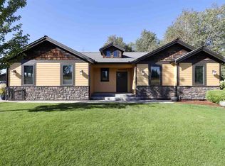 12411 E Connor Rd, Valleyford, WA 99036