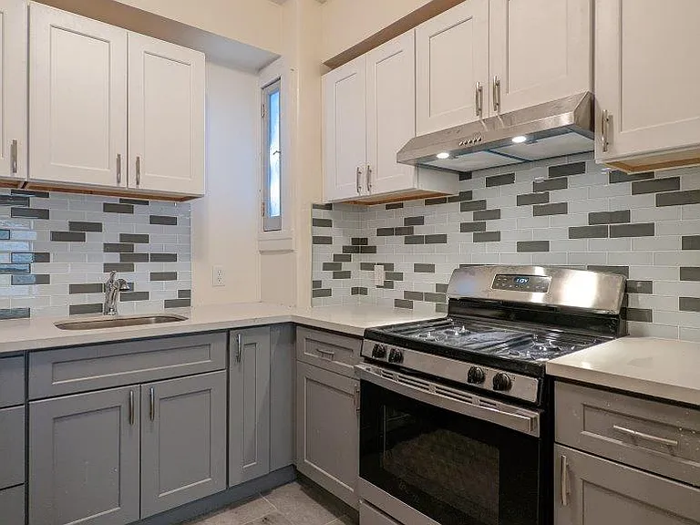 2423 Blake Street — Photo 39
