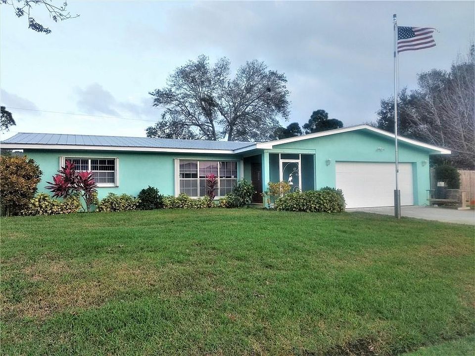 1st image of 741 SW Hibiscus