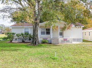 2265 W Norman Cir, Orange, TX 77630