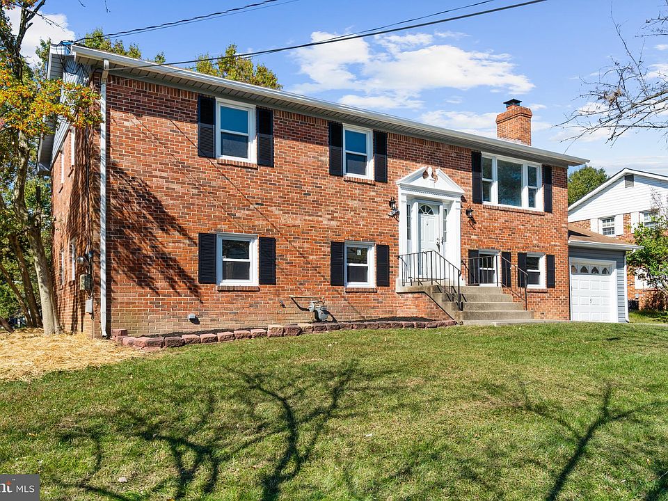 1st image of 7809 Gambier Dr
