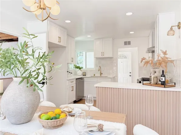 5252 Liverpool St, Yorba Linda, CA 92886