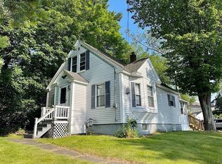 96 2nd St, North Andover, MA 01845