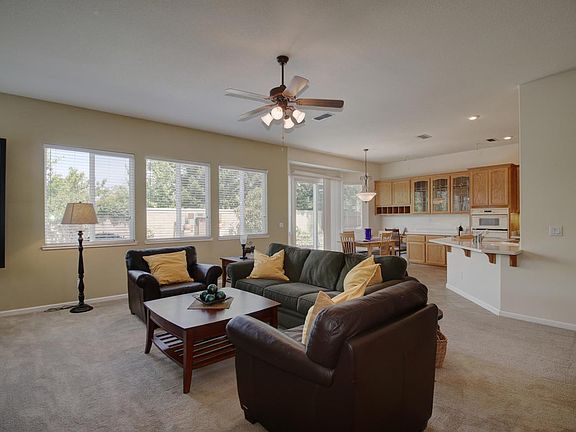 5th image of 2209 Dorrington Dr