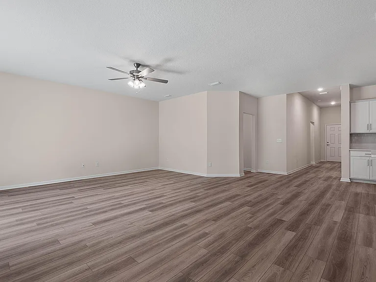 46 Poplar Dr — Photo 8