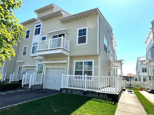 162 Sea Grass Lane, Arverne, NY 11692