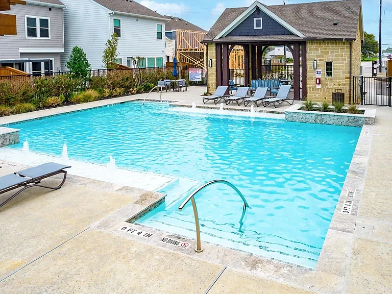 10981 Swang Link Dr — Photo 36