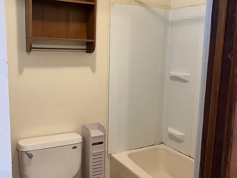 11 Pleasant St #3 — Photo 15