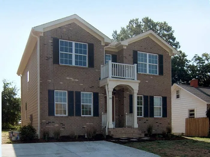 308 Sunset Dr