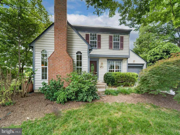 9413 Vineyard Haven Dr, Gaithersburg, MD 20886