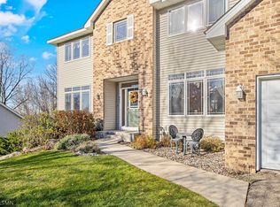 507 Chapel Ct, Eagan, MN 55121