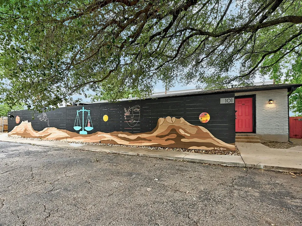4802 W Wind Trl #101
