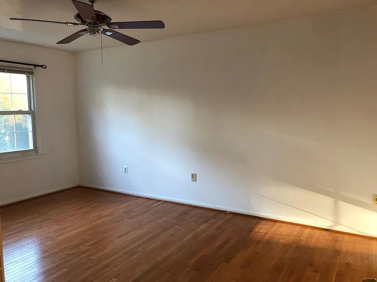6221 Garretson St — Photo 17