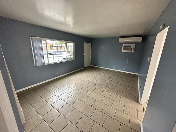 3rd image of 510 S Vine Ave APT C