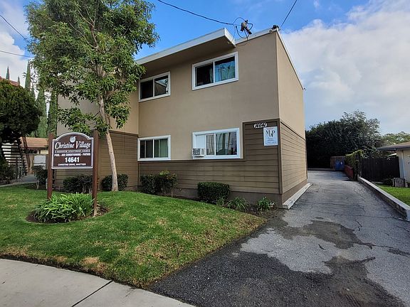 4th image of 14641 Christine Dr APT B