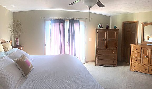 main suit bedroom