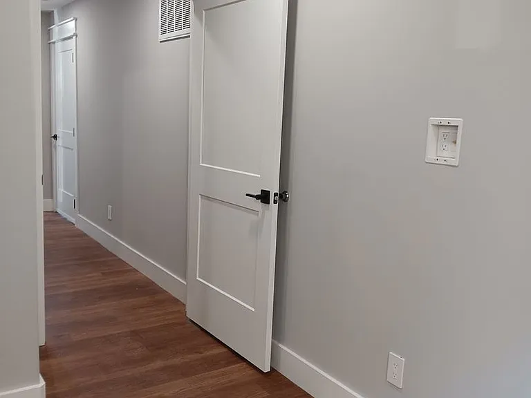 2230 Laurel Ave #3 — Photo 24