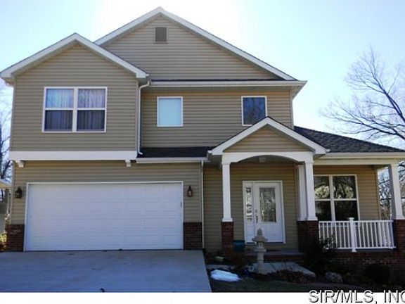 2nd image of 467 E Lake Dr