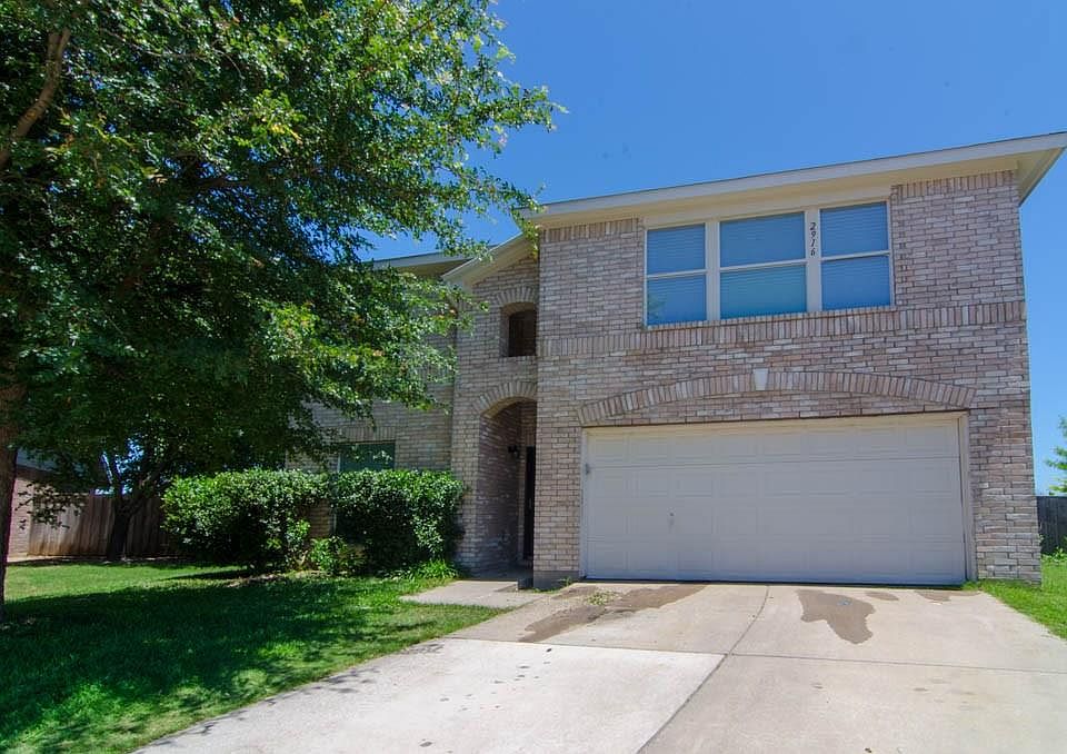 1st image of 2916 Bluffs Ct